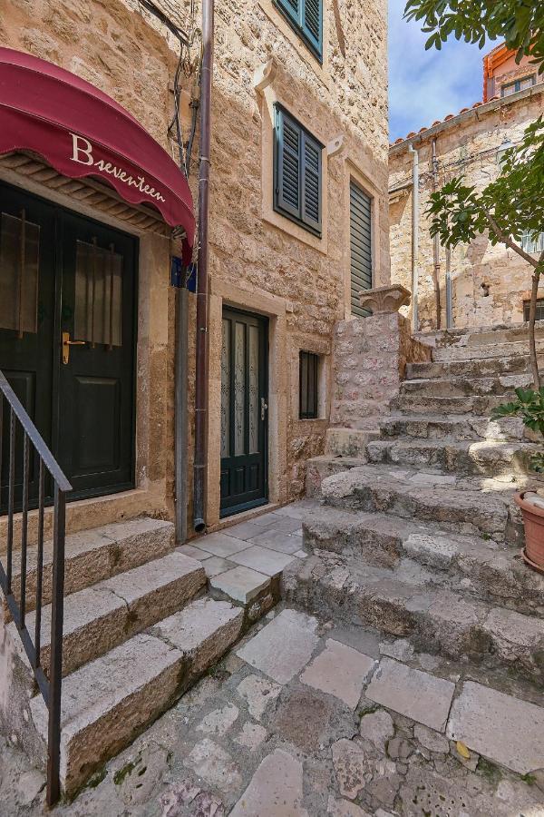B18 Apartment Dubrovnik Bagian luar foto